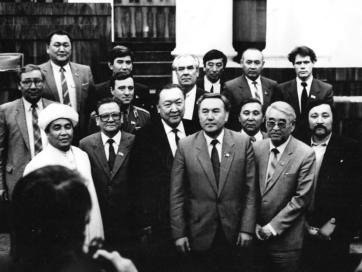 April 1990. Alma-Ata. In Parliament with other Parliament members and President of the Republic of Kazakhstan, N. Nazarbayev.