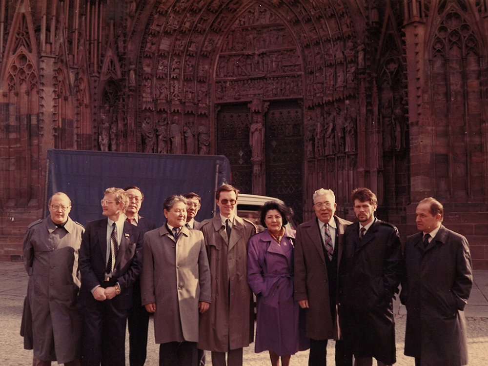 May 1992, Strasbourg, France. First delegation of the Supremem Council to the European Parliamen.
(from left: people’s deputies: M. Auezov, P. Svoik, M. Rayev, S. Abdildin (Chairman), Kh. Takuov, A. Dzhaganova, S. Zimanov, V. Voronov).